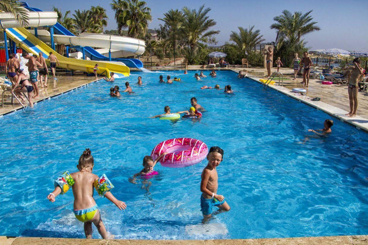 Otel Ganita Club & 5*