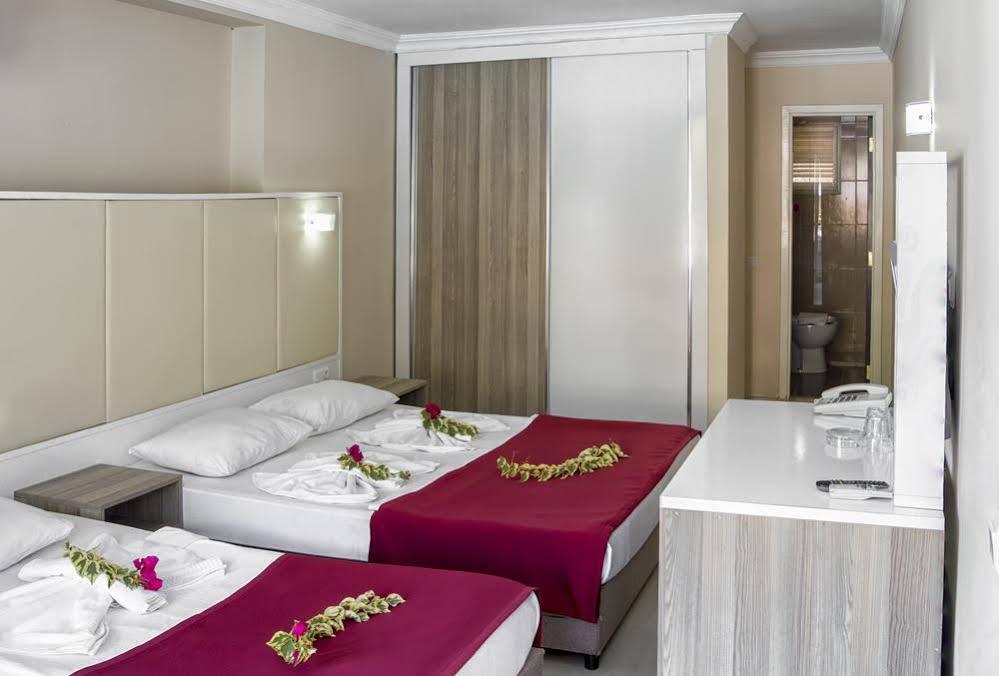 Ganita Club & Otel 5*