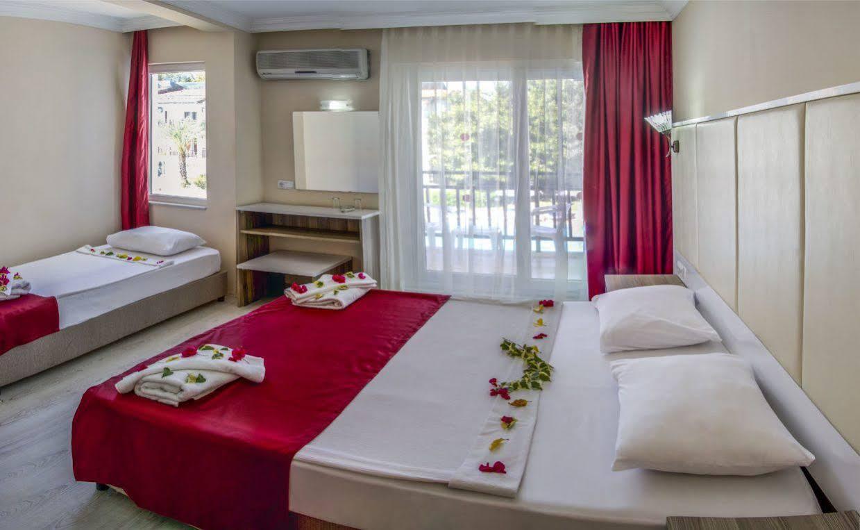 Otel Ganita Club & 5*