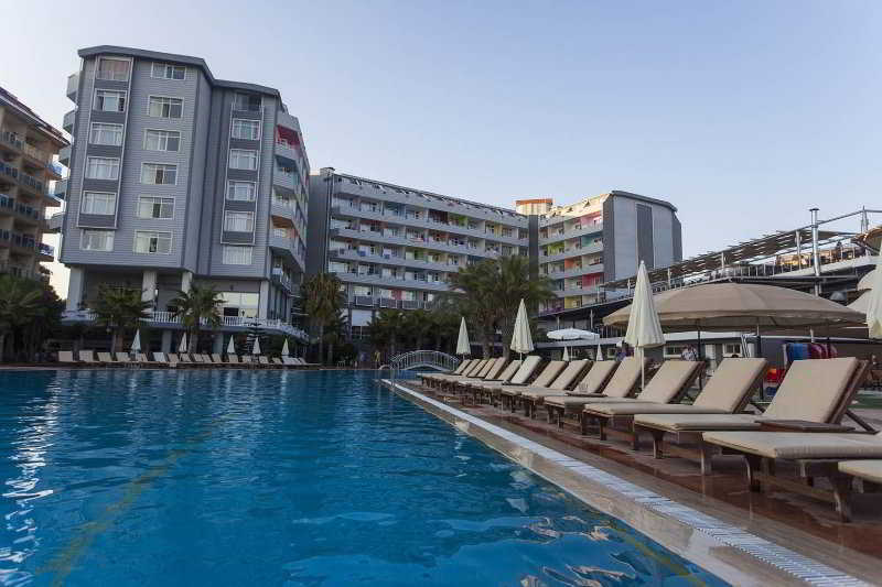 Ganita Club & Otel 5*