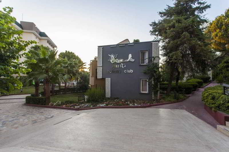 Ganita Club & Otel 5*