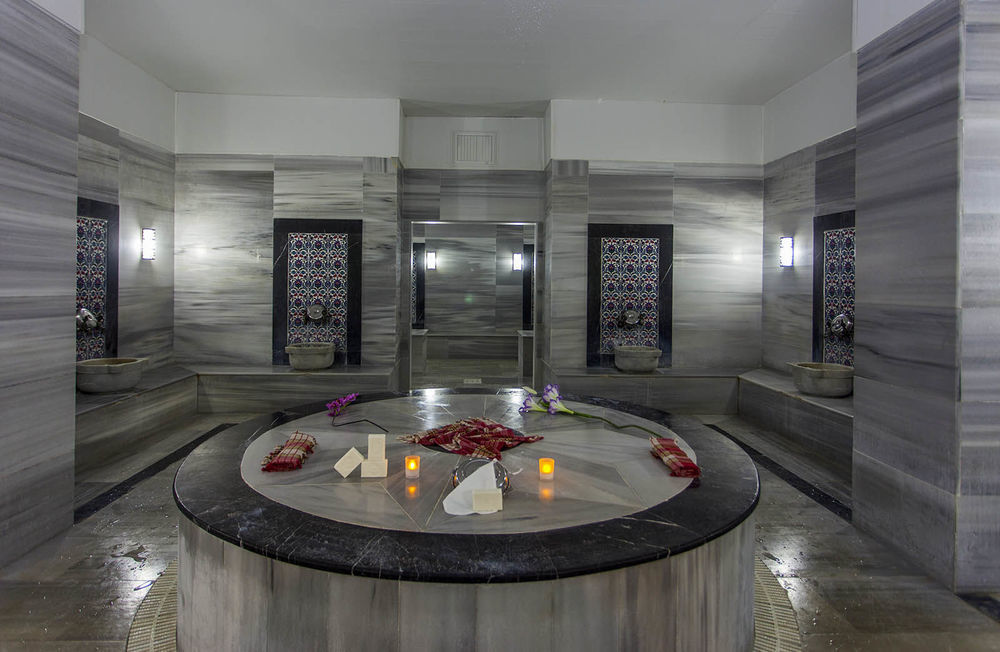 Ganita Club & Otel 5*