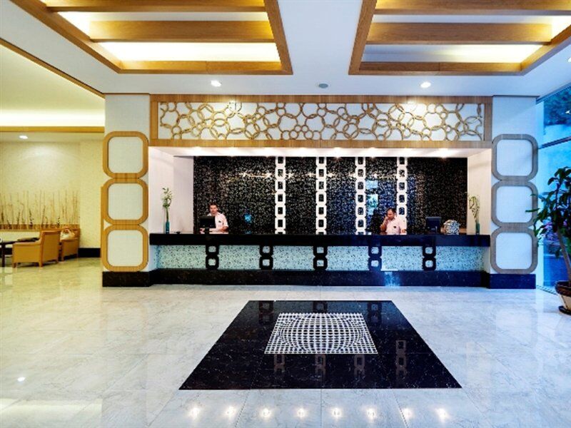 Ganita Club & Otel 5*